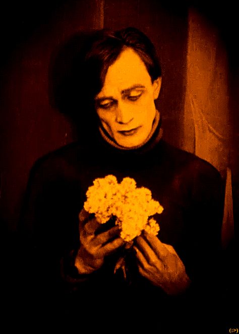 German Expressionism Film, Dr Caligari, Conrad Veidt, The Man Who Laughs, Silent Horror, Weimar Republic, Tunnel Of Love, Silent Film Stars, German Expressionism