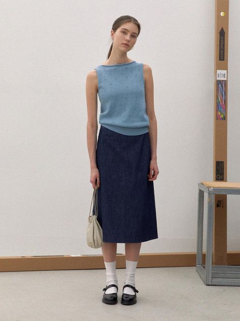 Composition : COTTON 100%Color : VINTAGE BLUECountry of Origin : KOREA Early 2000s Indie Fashion, Chic Womens Outfits, All Blue Outfits For Women, Modest Asian Fashion, Jcrew Style Inspiration 2024, Sonderhaus Clothes, Italy Clothes Aesthetic, Portugese Style Fashion, 90s Fashion Japan