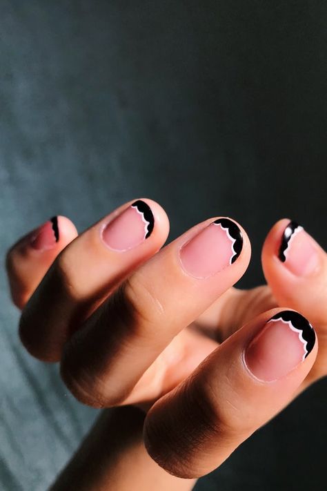 Nails After Acrylics, Coffin Acrylic Nails, Wedding Acrylic Nails, Minimalist Nail, French Manicures, Minimal Nails Art, Minimalist Nail Art, Popular Nail Designs, Minimal Nails