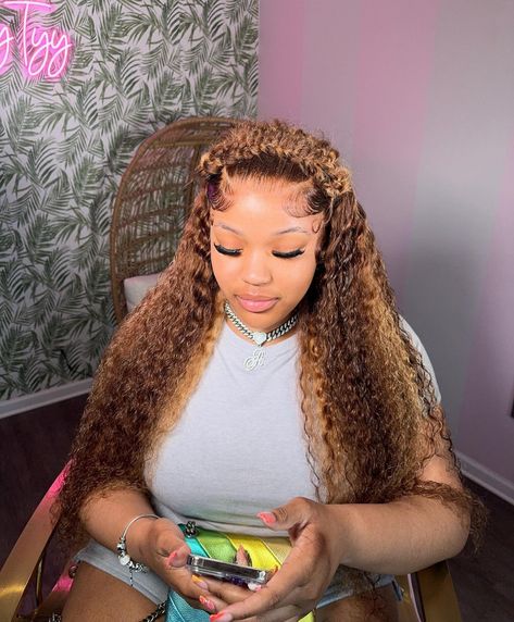 Hairstyles With Curly Wig, Highlight Curly Wig Black Women, Highlighted Deep Wave Wig, Blonde Highlights Deep Wave Wig, Highlight Deep Wave Wig, Wet And Wavy Honey Blonde Human Hair Wigs, Deep Wave Ombre Wig, Blonde Curly Wig, Lace Wigs Styles