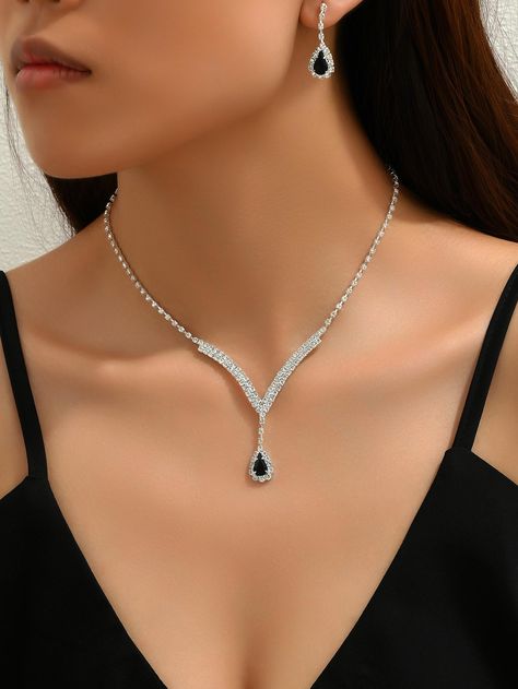 Black  Collar  Copper Alloy   Embellished   Women's Fashion Jewelry Neck Pieces Jewelry, Sport Clothing, Black Diamond Jewelry, Fancy Jewelry Necklace, Pretty Jewelry Necklaces, Diamond Necklace Designs, Spring Wear, Luxury Wear, Dresses Modest