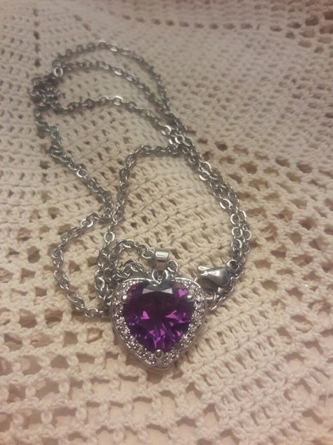 Purple heart surrounded by beautiful rhinestones, think outside of the box buy purple for a,Valentine's day gift and she will treasure you forever, 15.00 plus shipping. Purple Heart Necklace, Aesthetic Gifts, Crystal Heart Necklace, Crystal Aesthetic, Amulet Necklace, Purple Necklace, Jewelry Lookbook, Purple Heart, Purple Crystals