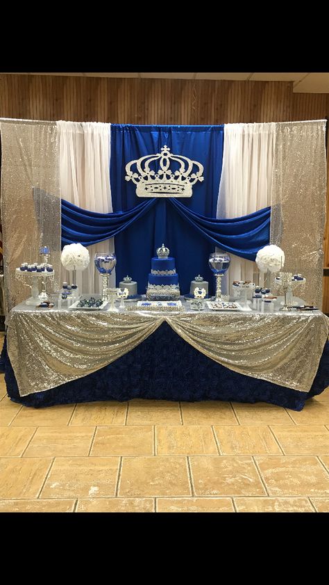 Navy Blue Quinceanera Backdrop, Candy Table Ideas For Quinceanera Blue, Navy Blue Quince Centerpieces, Royal Blue And Silver Sweet 16, Royal Blue And Silver Quinceanera Decorations, Royal Blue Silver And White Wedding Centerpieces Table Decorations, Navy Blue Quince Cake, Navy Blue And Silver Quinceanera Ideas, Royal Blue Centerpieces Quinceanera