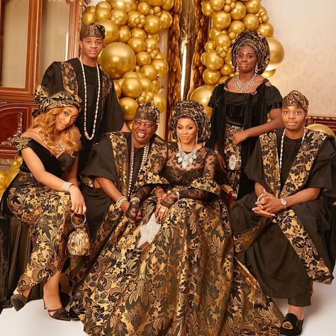 Nigeria Family Photo Outfits, Happy Birthday In Advance, Family Photoshoot Ideas, Family Portrait Outfits, Family Christmas Outfits, Black Family, Fabric Ideas, Black Families, Instagram Happy Birthday