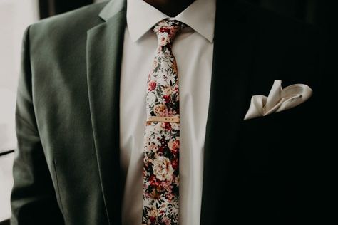 Gray Suit Floral Tie, Green Suit Floral Shirt Men, Wedding Suit With Floral Tie, Groom Patterned Tie, Evergreen Suit Wedding, Flower Ties Wedding, Black Suit Floral Tie Wedding, Green Suit Floral Tie, Black Suit With Floral Tie