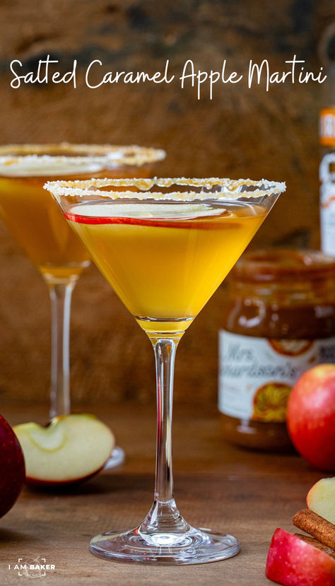 This Salted Caramel Apple Martini mixes crisp apple cider and caramel vodka, finished with a sweet and salty caramel-salted rim. If you want a drink that will take you right into the Fall season, this is it! But, I can see myself sipping on this martini all year long! Salted Caramel Apple Martini, Fall Apple Martini, Caramel Vodka Drinks Recipes, Caramel Vodka Cocktails, Salted Caramel Vodka Drinks, Salted Caramel Vodka Recipes, Apple Vodka Drinks, Drinks With Caramel Vodka, Toga Ideas