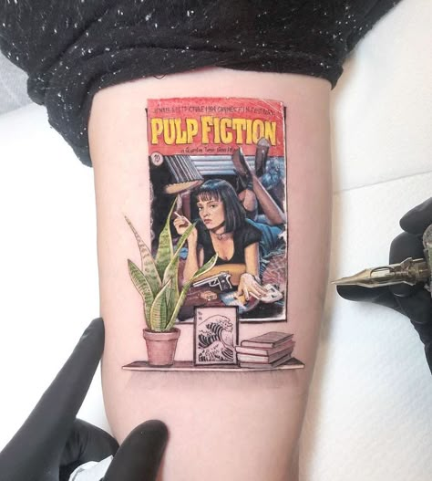 Mini-Colored-Pop-Culture-Tattoo-Kozo Pulp Fiction Tattoo, Tattoo Artist Quotes, Tattoo Artists Near Me, Famous Tattoo Artists, Kunst Tattoos, Tattoo Magazine, Female Tattoo Artists, Red Tattoos, Aesthetic Tattoo