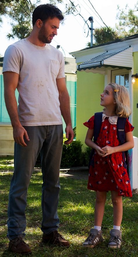 I am this uncle!!!! Mckenna Grace Chris Evans, Oc Crafts, Frank Adler, Chris Evans Gifted, Very Important Person, Rose Byrne, Mckenna Grace, Family Man, Robert Evans