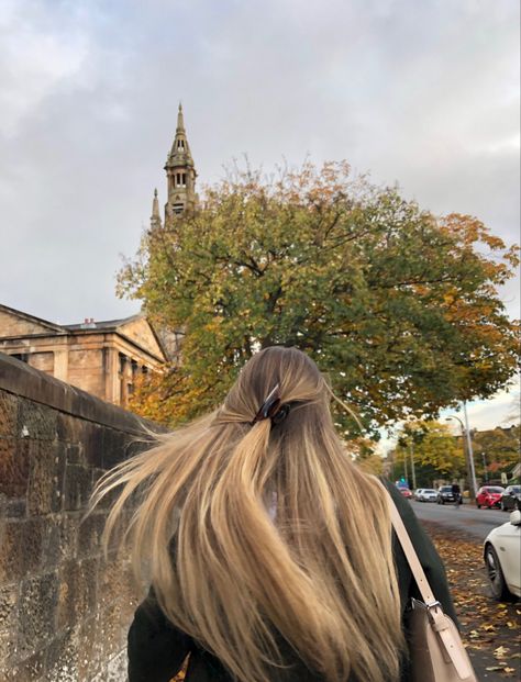 Blonde Autumn Aesthetic, Countryside Autumn Aesthetic, Autumn Bike Ride Aesthetic, Berry Makeup, Autumn Horse Aesthetic, Autumn Aesthetic Pumpkin Patches, A Moment In Time, Chilly Weather, Beautiful Long Hair