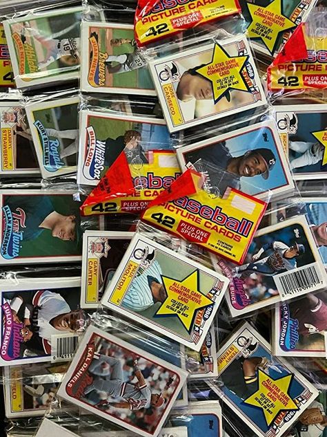 Baseball Card Aesthetic, Vintage Baseball Cards, Collector Aesthetic, Baseball Card Displays, Baseball Card Shop, 39 Clues, Sports Cards Collection, Mike Ehrmantraut, Old Baseball Cards