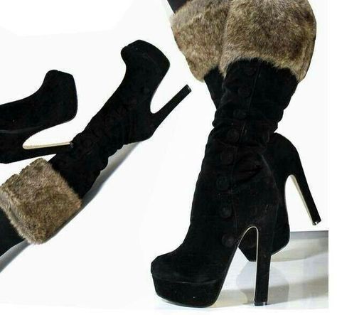 Love the fur Pretty Heels, Dr Shoes, High Heeled Boots, Cute Shoes Heels, Funky Shoes, Fancy Shoes, Girly Shoes, Shoe Inspo, Aesthetic Shoes