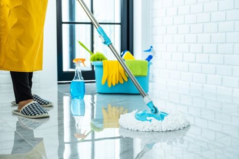 Wiping dust using a mop on the floor | Premium Photo #Freepik #photo #woman #room #cleaning #interior Mopping Hardwood Floors, Vectors Math, Clean Tile Grout, Office Cleaning Services, Commercial Cleaning Services, Dust Mop, Cleaning Companies, House Cleaning Services, Grout Cleaner