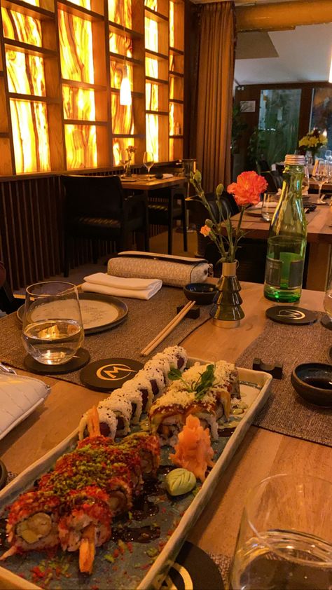 #dinner #restaurant #sushi Family Dinner Restaurant, Dinner At Restaurant, Dining Aesthetic, Restaurant Dinner, Dinner Restaurant, Luxury Restaurant Food, Fancy Dinner Aesthetic, Food Restaurant, Sushi Restaurant