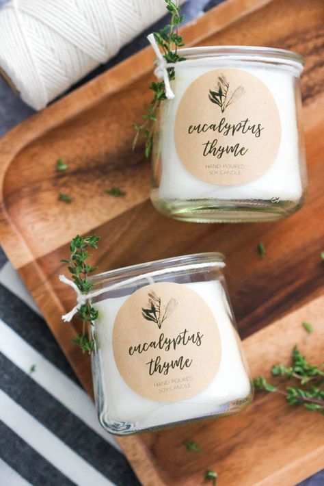 Soy Candles Packaging, Candle Recipe, Diy Eucalyptus, Diy Candle Labels, Unicorn Diy, Simple Candle, Willow And Sage, Soya Mumu, Candle Making Business