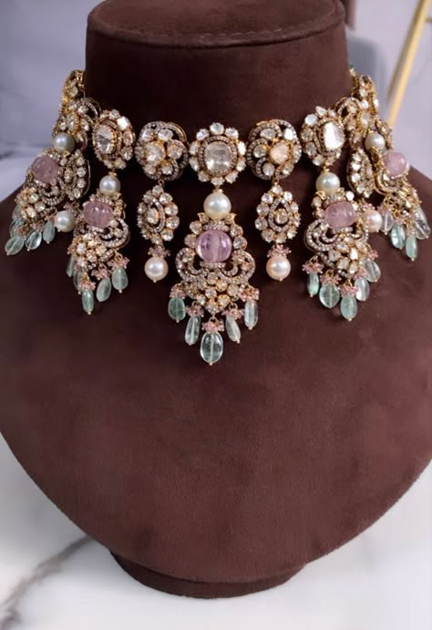 Polki Bridal Jewellery, Marriage Jewellery Set, Jadau Jewellery, Bridal Jewelry Sets Brides, Kundan Jewellery Bridal, Indian Wedding Jewelry Sets, Bridal Necklace Designs, Bridal Jewelery, Indian Bridal Jewelry Sets