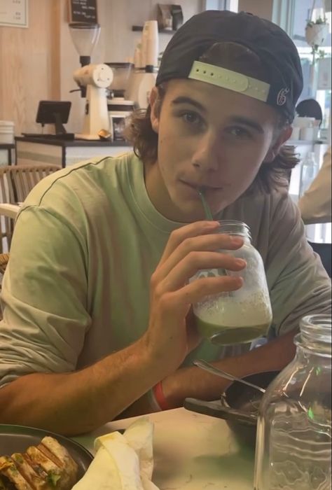 Jack Hughes Outfits, Jack Hughes Summer, Jack Hughes Boyfriend Material, Jack Hughes Girlfriend, Jack Hughes Aesthetic, Cute Hockey Players, Jack Hughes Cute, Jack Hughes Snapchat, Jack Hughes Wallpaper