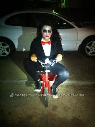 Billy The Puppet Costume Female, Diy Jigsaw Costume, Billy The Puppet Costume, Jigsaw Costume Women, Jigsaw Costume, Jigsaw Halloween, Billy The Puppet, Puppet Costume, Halloween Spooktacular