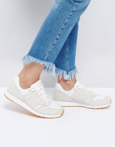 New Balance 373 Women Outfit, New Balance 373, Cream Trainers, New Balance Trainers, Sneakers New Balance, Balance Trainers, Womens Hiking Shoes, Cream Shoes, Shoes Outfit