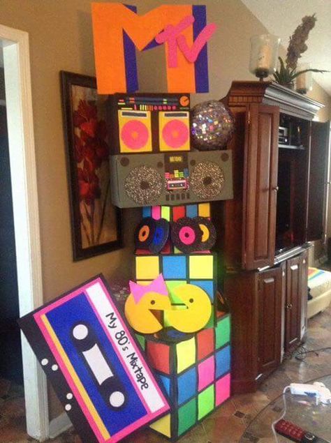 Eighties theme 90s Theme Party Decorations, 90s Party Ideas, 70s Party Theme, 80s Party Decorations, 80s Birthday Parties, Throwback Party, 90s Theme Party, 80s Theme Party, 90's Birthday Party