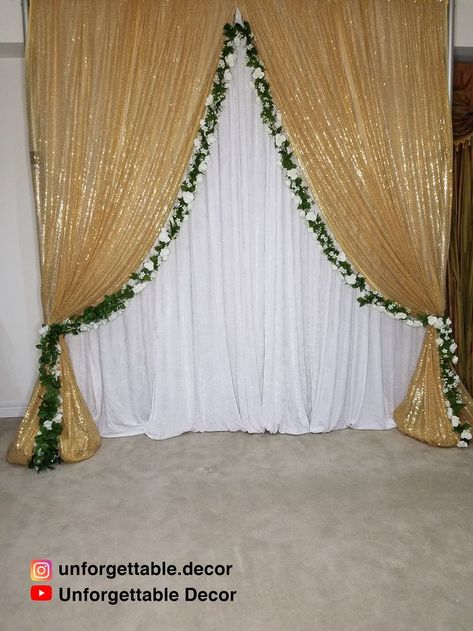 Decoration For Stage, Ganeshji Decoration, White And Gold Christmas, Room Decor Curtains, Haldi Outfits, Living Room Decor Curtains, Gold Christmas Decorations, Decor Curtains, Paper Flower Tutorial