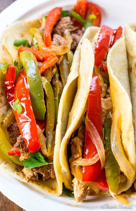 Easy Turkey Fajitas make a delicious, healthy Mexican dinner that can be on the table in 30 minutes. By using either Seasoned Honeysuckle White®’s Seasoned Turkey Breast Strips for Fajitas or Honeysuckle White®'s Ready to Season Turkey Breast Strips, you can have dinner on the table @honeysucklewhite #ad #TryTurkey #turkey #TurkeyRecipes Turkey Fajitas Recipes, Ground Turkey Fajitas, Season Turkey Breast, Turkey Fajitas, Healthy Mexican Dinner, Instant Pot Mexican Rice, Season Turkey, Homemade Mexican Rice, Mexican Rice Pudding