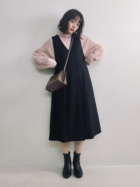 Girl Casual Outfits, K Pop Fashion, Fashion Tiktok, Elegante Casual, 가을 패션, Korean Outfits, Casual Girl, Pop Fashion, Japanese Fashion