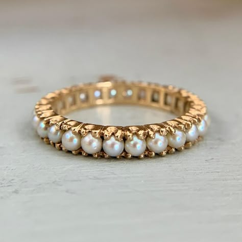 Pearl rings vintage