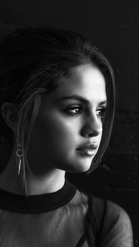 Selena Gomez Gif, Selena Gomez Wallpaper, Selena Gomez Album, Selena Gomez Photoshoot, Selena Gomez Cute, Selena Gomez Photos, Selena Gomez Pictures, Selena Gomez Style, Selena G