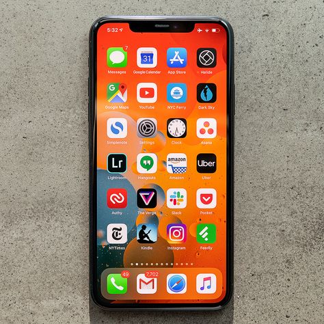 Iphone Evolution, Home Screen Wallpaper Hd, Home Screen Wallpaper, Smartphone Technology, Calendar App, Apple Maps, Iphone Home Screen Layout, Iphone Organization, Iphone App Layout