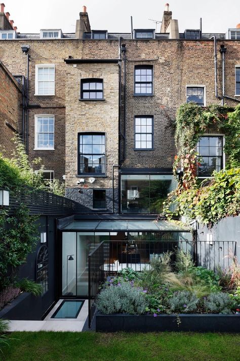 TOWNHOUSE RENOVATION, CHELSEA Contemporary Extension, Chelsea Townhouse, Townhouse Renovation, London Chelsea, Exterior Window, Window Panes, Glass Extension, Kensington And Chelsea, London Interior