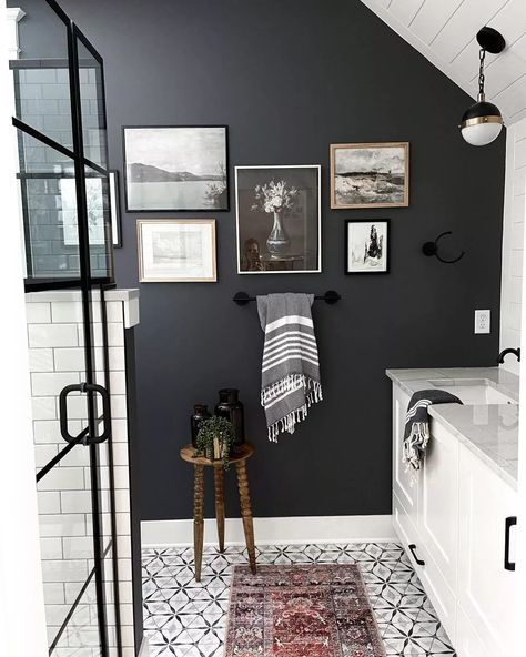 36 Modern Farmhouse Bathroom Ideas You Need to See | Hunker Bonnie Ryan, Bathroom Gallery Wall, Black And White Tiles Bathroom, Farmhouse Gallery Wall, Grey Accent Wall, Black And White Bathroom, Relaxation Station, Black White Bathrooms, Dark Bathrooms