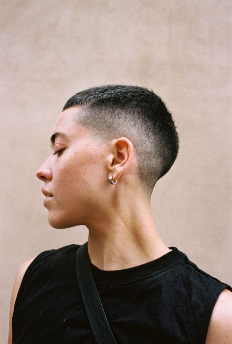 Pretty Butch | Dazed Beauty | Jess Kohl Shaved Head Round Face, Nonbinary Buzzcut, Butch Haircuts Women, Butch Lesbian Haircut, Buzz Cut Grow Out, Buzzed Mohawk, Masc Short Hair, Buzzcut Grow Out Stages, Female Shaved Head