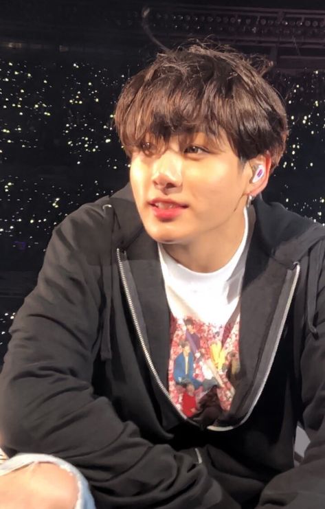 ً on Twitter: "the way he glows 🥺 #jungkook… " On Twitter, Twitter