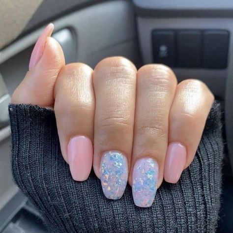 Blush And Glitter Nails, Pink And White Sparkly Nails, Blush Pink Acrylics, Pink Dip Nails With Design, Sparkly Dip Nails, Sparkly Summer Nails, Nail Dipping Powder Designs, Science Nails, Pink Dip Powder Nails