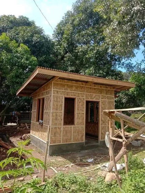 Bahay Kubo Design, Japan House Design, Sustainable House Design, Bahay Kubo, Philippine Houses, One Bedroom House, Bamboo House Design, Backyard Cottage, Building A Cabin