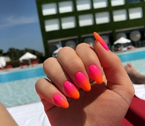 Summer Nails Summer, Holiday Acrylic Nails, Unghie Sfumate, Orange Nail, Nails Summer Nails, Manicure Nail Designs, Summer Manicure, Smink Inspiration, Summery Nails