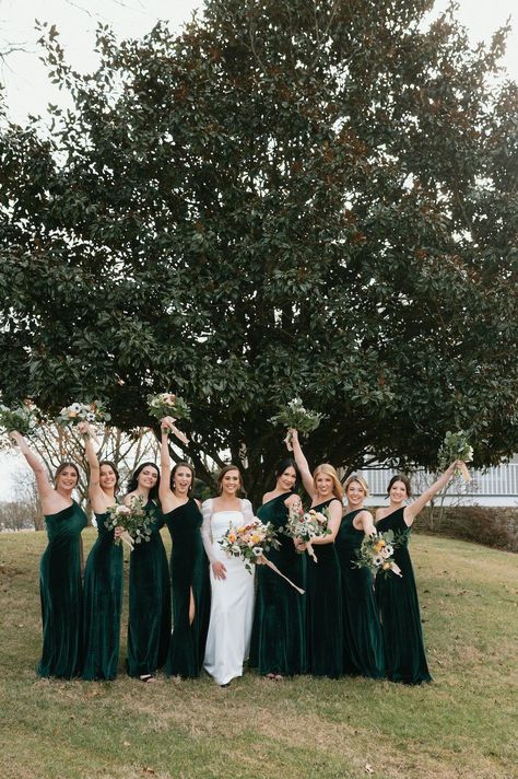 Royal Green Bridesmaid Dress, Dark Green Winter Bridesmaid Dresses, Emerald Satin Bridesmaid Dresses, Deep Green Bridesmaid Dresses Winter, Dark Green Velvet Bridesmaid Dresses, Velvet Green Bridesmaid Dresses, Forest Green Bridesmaid Dresses Winter, Christmas Wedding Green Bridesmaid, Emerald Green Velvet Bridesmaid Dresses