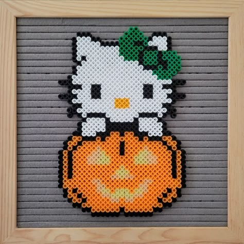 Fall Perler Beads, Halloween Perler Bead Patterns, Halloween Perler Beads, Perler Halloween, Hama Beads Halloween, Perler Christmas, Halloween Perler, Pumpkin Kitty, Kitty Pumpkin