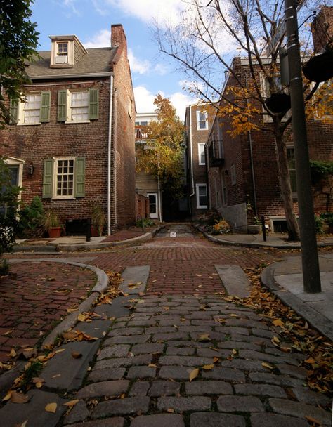 colonial crossroads - Philadelphia  | by © moocatmoocat Colonial America Aesthetic, Village Bloxburg, Colonial Aesthetic, Cities Skylines, Colonial America, Washington Square, Dream Places, Baroque Architecture, Colonial Williamsburg