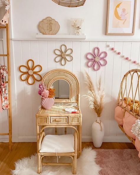 Wildflower Toddler Girl Room, Wildflower Bedroom Kids Rooms, Boho Girls Room Kids, Colourful Boho Bedroom, Colorful Kids Room Ideas, Kids Boho Bedroom, Boho Toddler Girl Room, Wildflower Bedroom, Boho Kids Bedroom