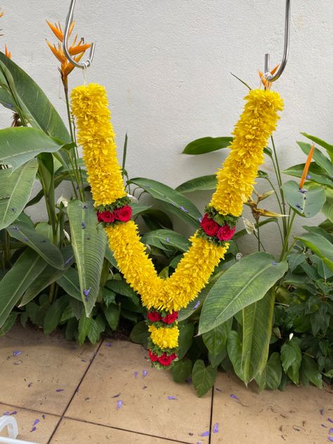 Indian Wedding Flowers Haar, Mala For God, Garland For God, Fresh Flower Garlands For God, Gold Beaded Mala For Puja, Moti Garlands For God, Flower Garlands For God, Yellow Garland Wedding Indian, Flower Mala For God