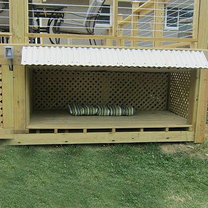 Under deck doghouse house Under Deck Storage, Deck Skirting, Under Deck, Terrasse Design, Raised Deck, Deck Storage, Storage Building, Patio Deck Designs, Under Decks