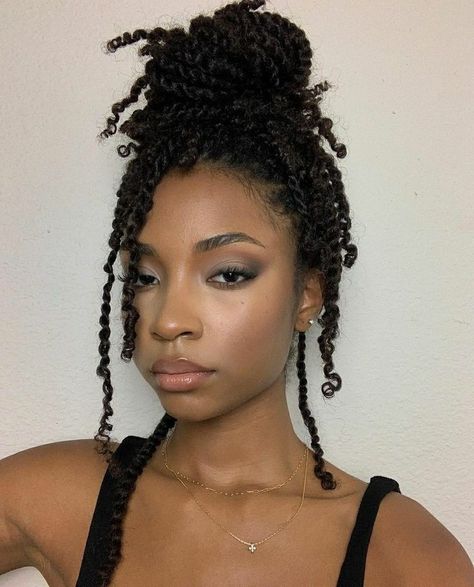 Mini Twists Natural Hair, Short Crochet Braids, Spring Twist Hair, Crochet Braids Hair, Short Crochet, Cute Natural Hairstyles, Faux Locks, Natural Hair Twists, Twist Hair