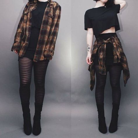 Grunge Style Outfits, Black Tights Outfit, Plaid Shirt Outfits, Converse Outfits, Look Grunge, Goth Outfit, Black Clothes, Peplum Tops, Make Up Tutorial