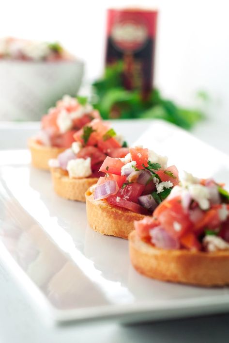 Spicy Mexican Bruschetta Mexican Bruschetta, Hors D'oeuvres, First Bite, Mexican Style, Break Out, Appetizer Recipes, Appetizer