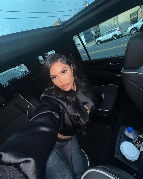 Chinese Kitty Chinese Kitty Instagram, Chinese Kitty, Winter Baddie, Miracle Watts, Capricorn Season, Exotic Women, Girls World, Brooklyn New York, Nicki Minaj