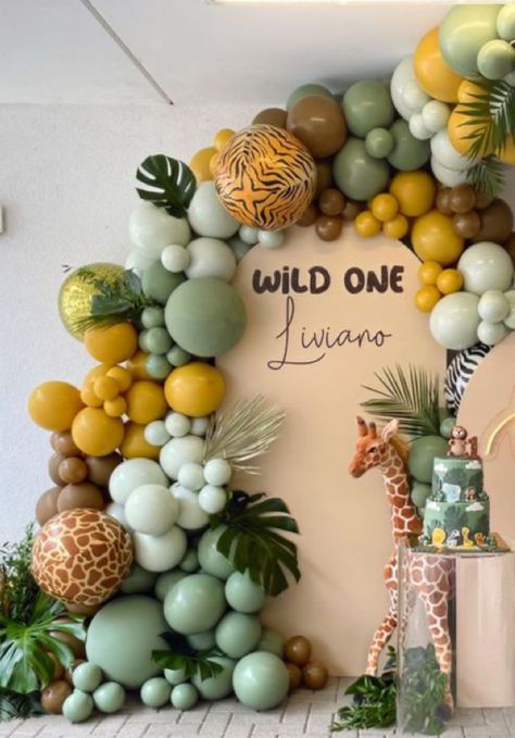 Gold Wedding Reception Tables, Safari Theme Birthday Party, Lion Party, Boho Safari, Gold Wedding Reception, Themed Halloween Costumes, Safari Theme Birthday, Birthday Inspo, Baby Boy Birthday