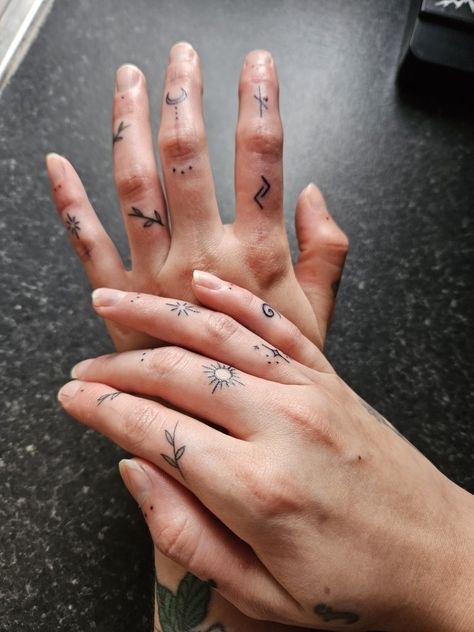 Celestial finger tattoos Astrological Finger Tattoos, Space Finger Tattoo, Alien Finger Tattoo, Fingers Tattoo Men, Spiritual Finger Tattoos, Men’s Finger Tattoos, Stick And Poke Finger Tattoo, Finger Tats Men, Finger Tattoos Men