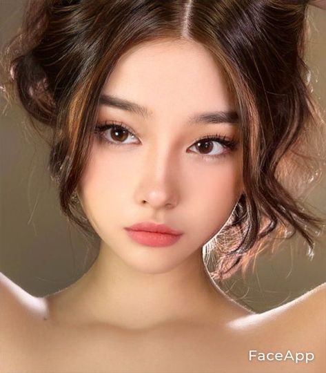 Bunny Pretty Face Features, Fashion Editorial Couple, Editorial Couple, V Shape Face, Korean Face, Soft Face, Ethereal Makeup, Cute Makeup Looks, Summer Nature