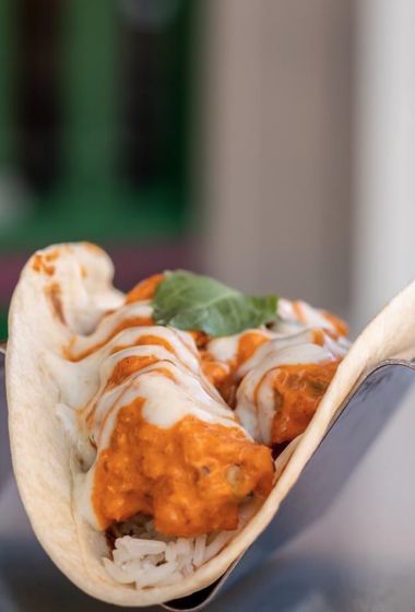 Spicy Chicken Tikka Taco - Flip Flop Foodies Chicken Tikka Masala Tacos, Tikka Masala Tacos, Chicken Tikka Tacos, Spicy Chicken Taco, Chicken Tikka Marinade, Tikki Masala, Chicken Tacos Recipe Easy, Spicy Chicken Tacos, Fusion Recipes